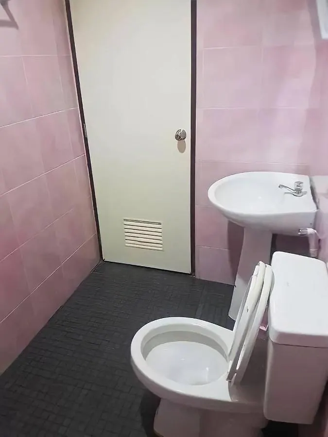 Pensjonat Dalum Beachhouse Ko Phi Phi Tajlandia
