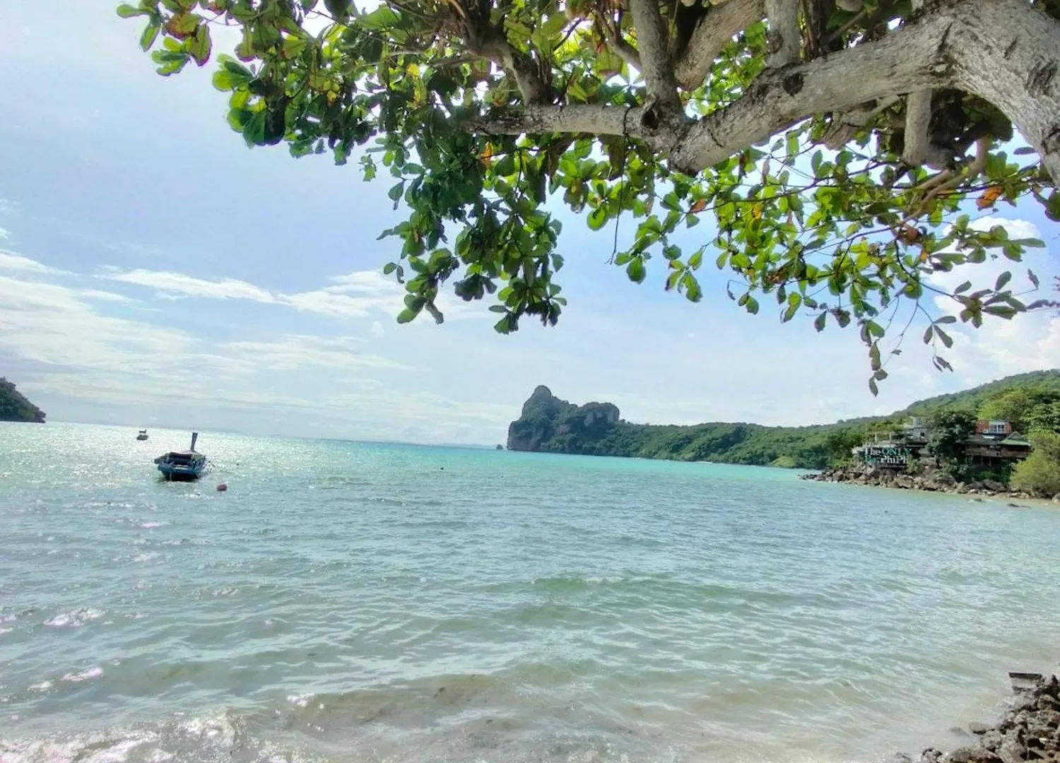 Pensjonat Dalum Beachhouse Ko Phi Phi